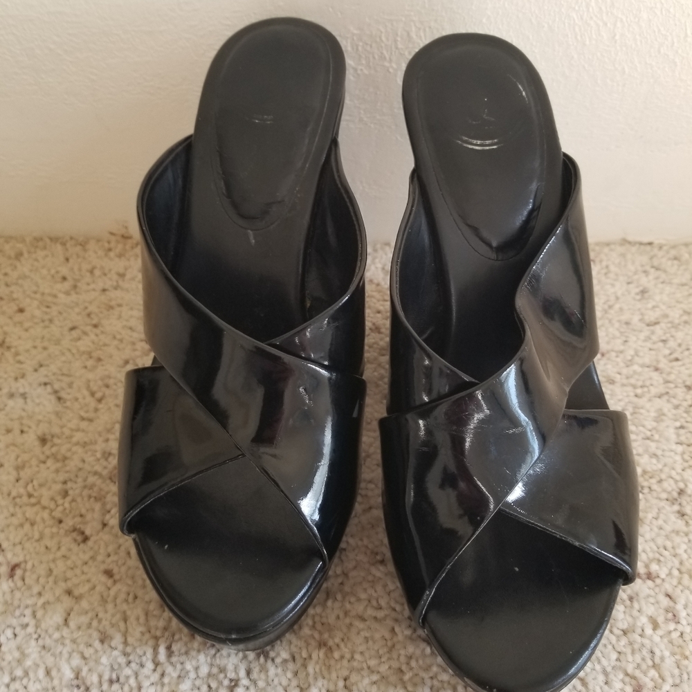 Jessica Simpson Black Wedge Sandles 8.5